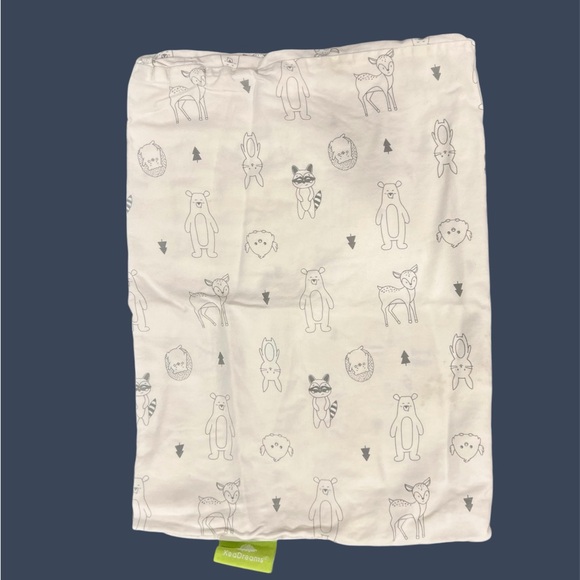 Baby Crib Cotton Duvets (3) with Pillowcase Covers (4) & Quilt | OS | Preowned - Picture 10 of 12